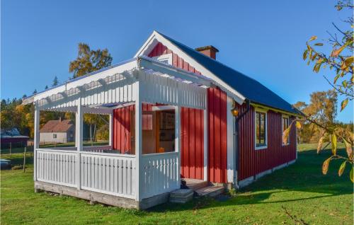 Beautiful Home In Kyrkhult With Kitchen