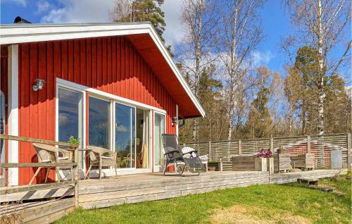 Lovely Home In Taberg With Kitchen